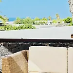 Canaryislandshost I Marquesa Famara