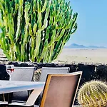 Canaryislandshost I Marquesa