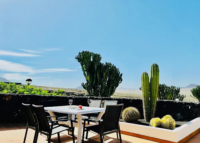 Canaryislandshost I Marquesa *